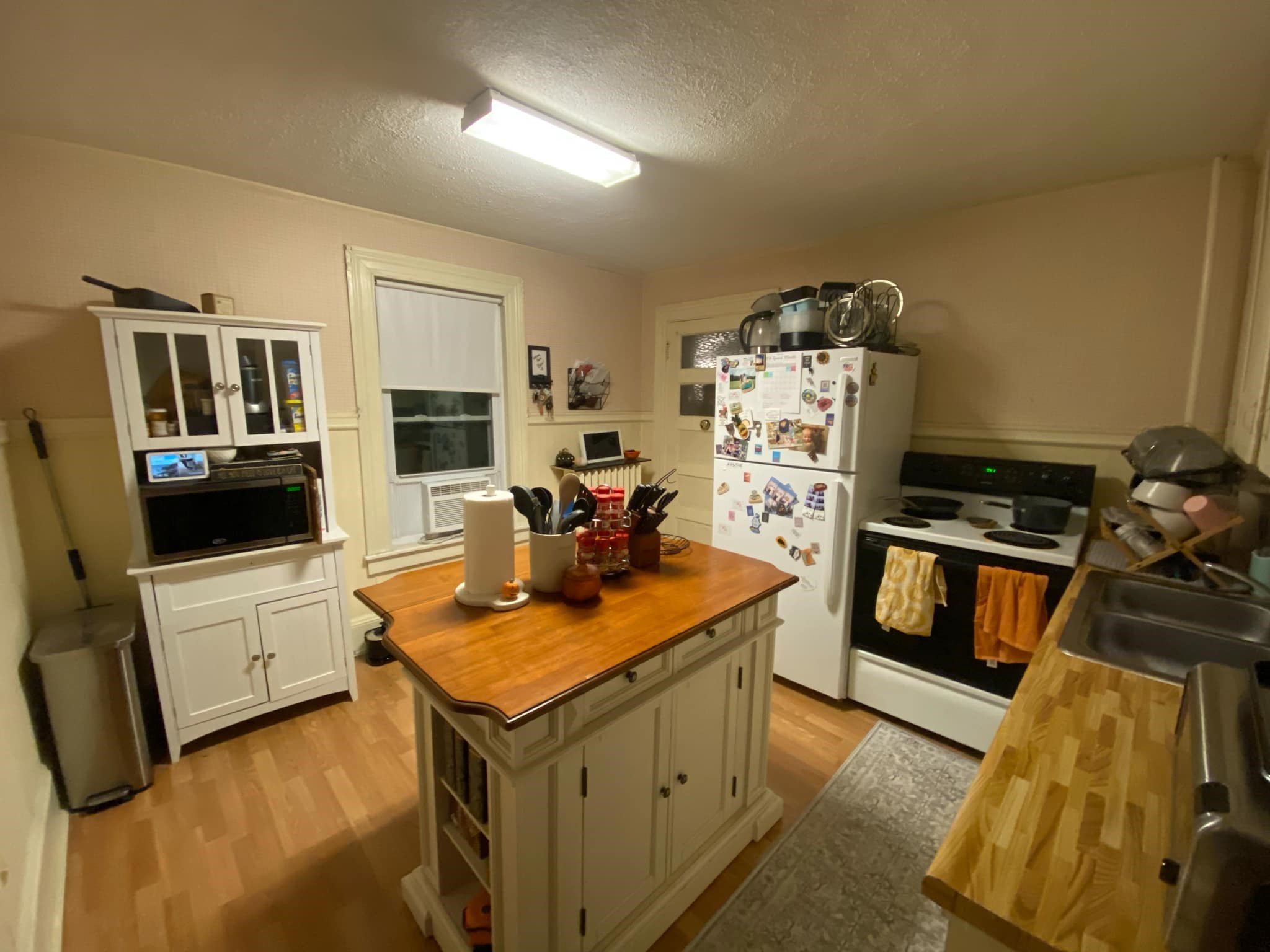 Second story apartment, entrance in kitchen