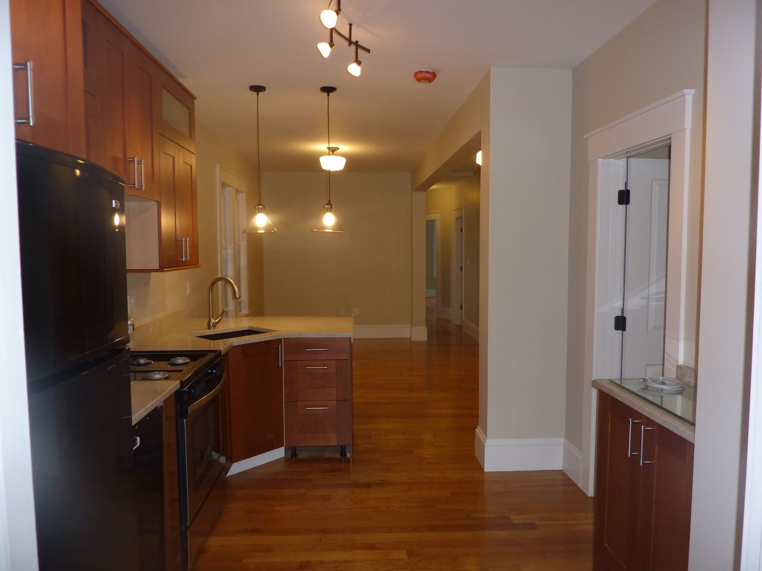Photos of apartment on Cottage St.,Boston MA 02128